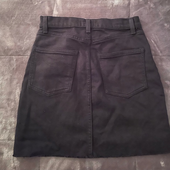 Aritzia Wilfred size 2 - Picture 2 of 2